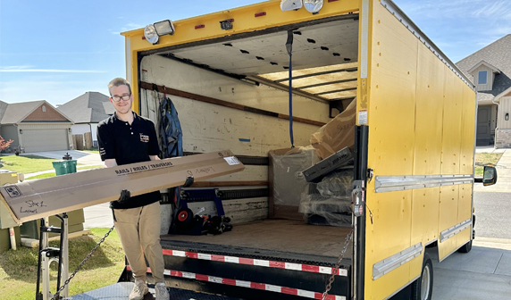 Local Movers service in Arkansas - The Strong Lion