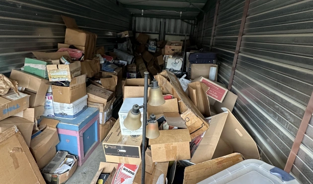 Storage unit cleanout services in Arkansas - The Strong Lion Junk Removal